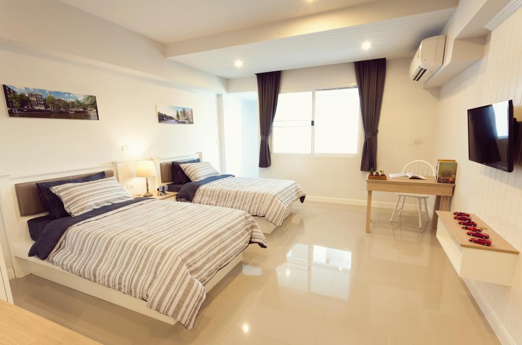 The Eight Hotell Samut Sakhon Exteriör bild
